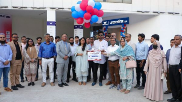 টঙ্গীতে ওয়ালটনের নতুন এক্সক্লুসিভ শোরুম উদ্বোধন